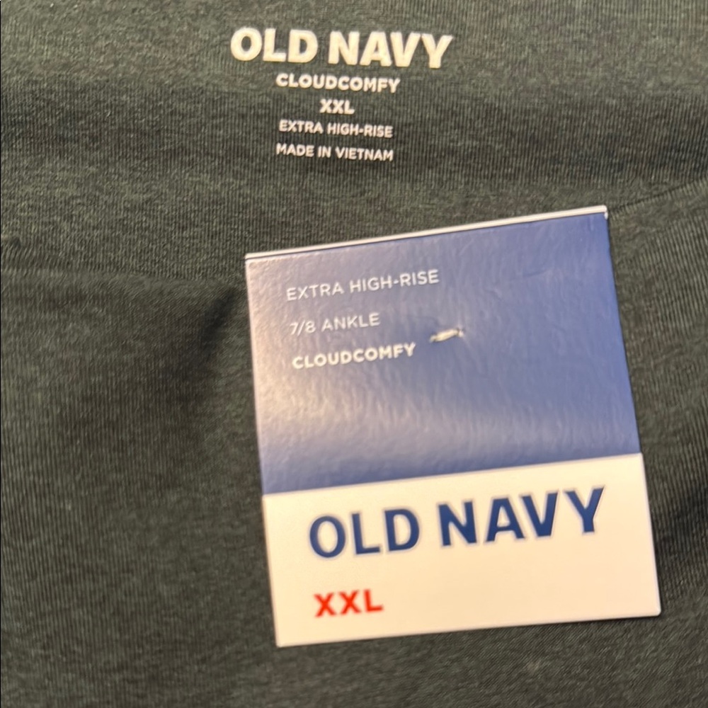 Old Navy Forest Green Active Leggings - Picture 2 of 5